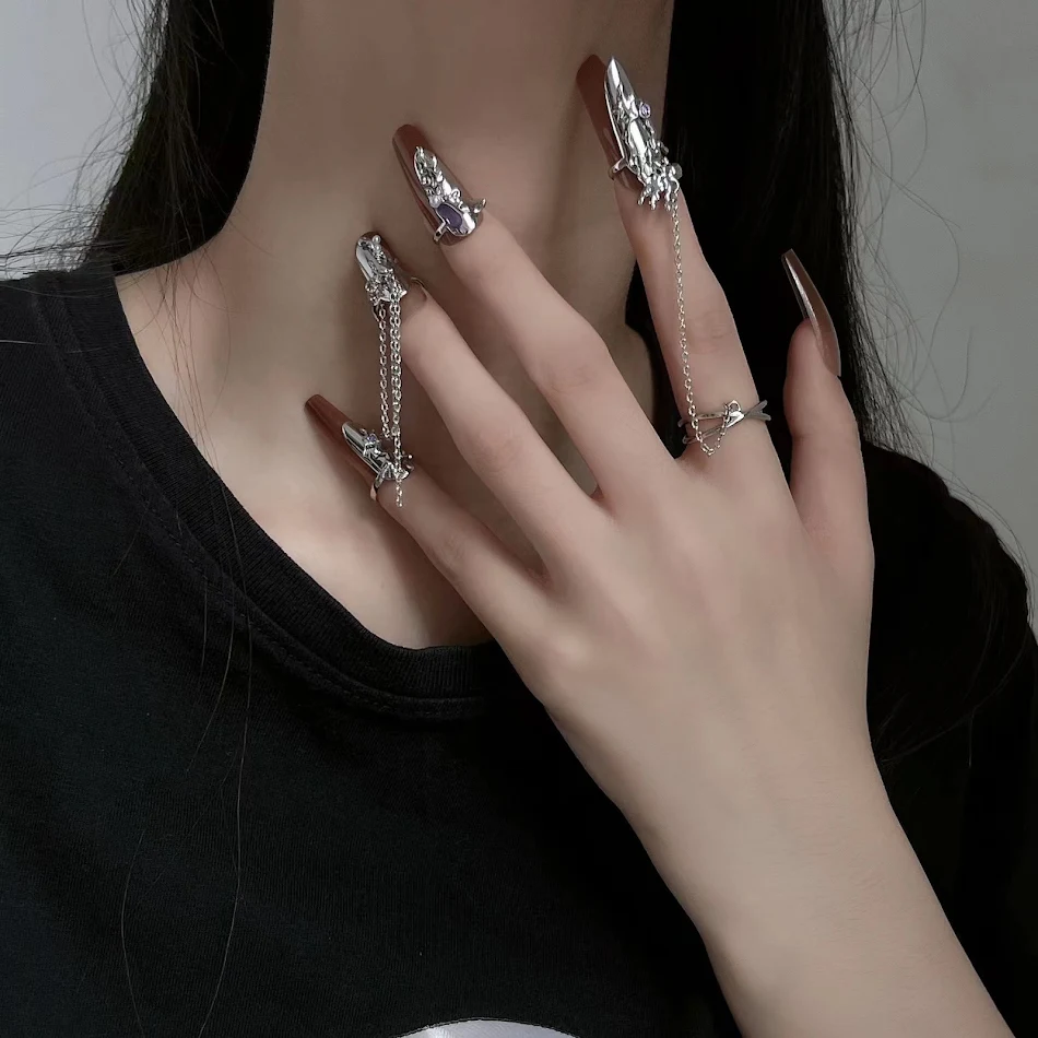 Bague d'ongle Punk Papillon, armure fleur métallique, chaîne, strass violets et émail, bagues de doigt pour femmes, bijoux de fête.
