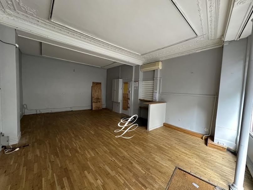 Location  locaux professionnels 1 pièce 37 m² à Paris 6ème (75006), 2 200 €