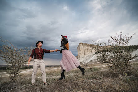 Fotógrafo de casamento Alya Malinovarenevaya (alyaalloha). Foto de 15 de janeiro 2021