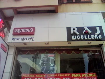 Raj Woollens photo 