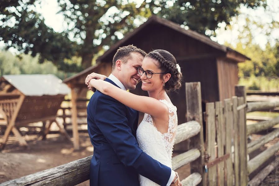 शादी का फोटोग्राफर Zbyněk Uher (zbynekuher)। फरवरी 2 2019 का फोटो