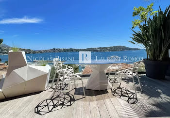 villa à Villefranche-sur-Mer (06)