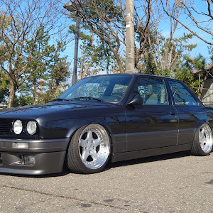 3シリーズ クーペ E30