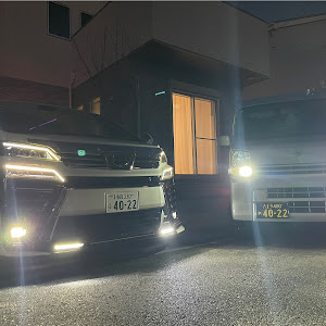 ヴェルファイア AGH30W