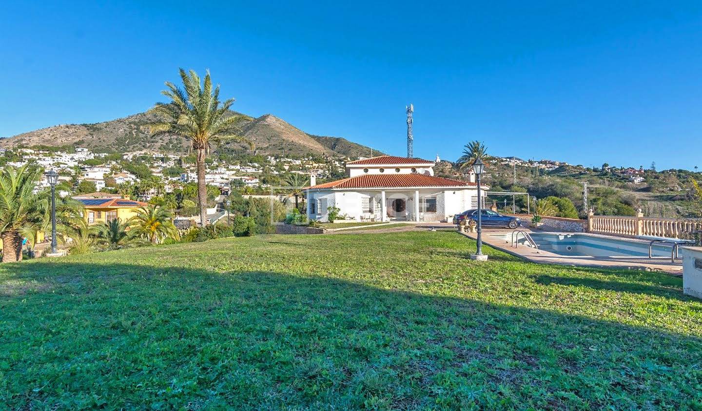 House with pool and terrace Málaga