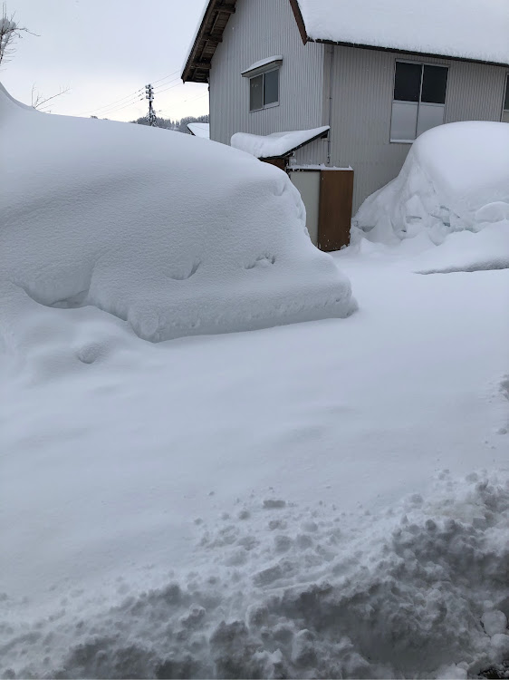 いっしぃ1430さんが投稿した大雪注意！・燃料は早めに満タン‼️・医療従事者にエールを❗️に関するカスタム事例の投稿画像1枚目