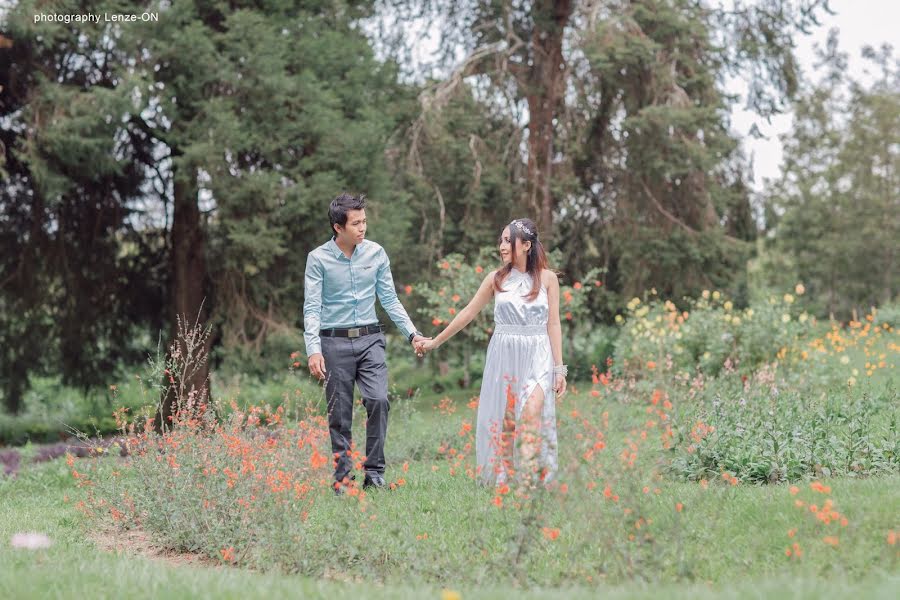 Fotógrafo de casamento Adam Alfis Alfiis (lenzeon). Foto de 21 de junho 2020