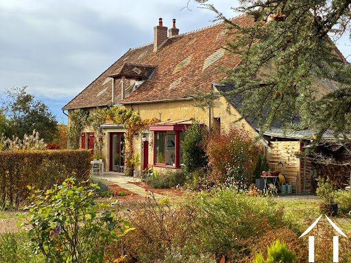 Maison avec jardin et terrasse 1