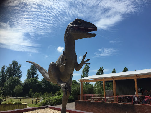 Dino Statue