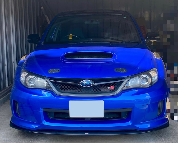 【新品未使用】インプレッサ WRX STI フロントバンパーカバー ダクト 右側