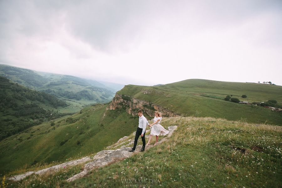 Fotografo di matrimoni Dina Valickaya (dushka). Foto del 6 ottobre 2019