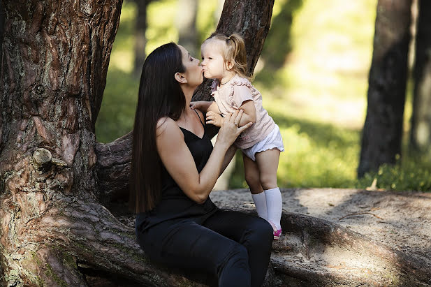 Wedding photographer Elena Yurshina (elyur). Photo of 17 November 2021