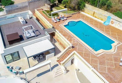 Property with pool 2