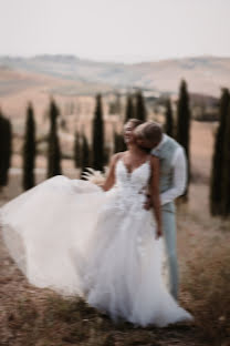 Wedding photographer Paulina Sliwka (impression). Photo of 20 November 2023