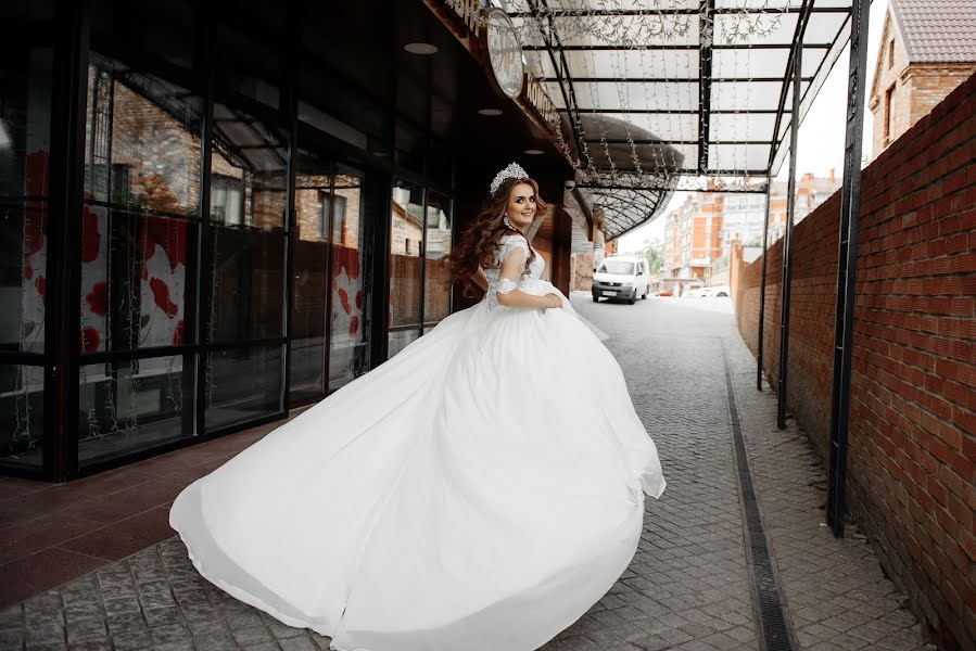 Wedding photographer Tatyana Zapruda (tapusek). Photo of 13 January 2020