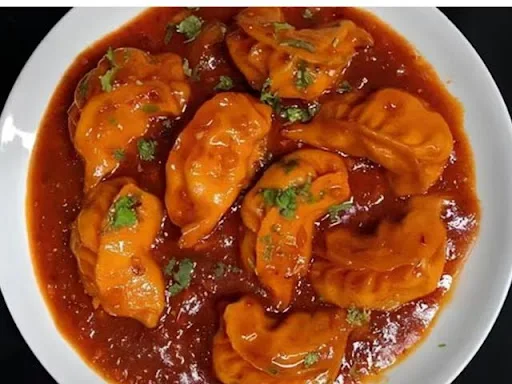 Paneer Gravy Momos