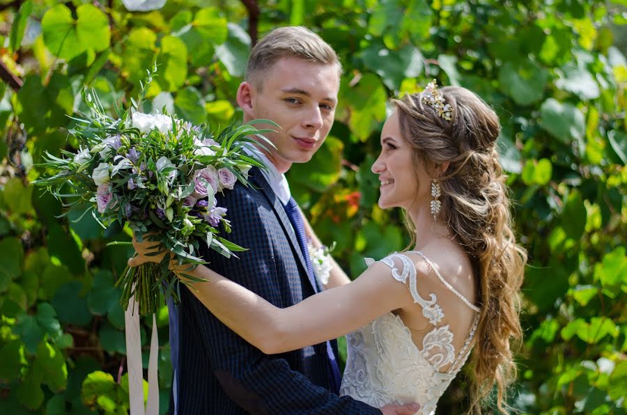Fotógrafo de bodas Yuriy Negin (negin90). Foto del 17 de enero 2019