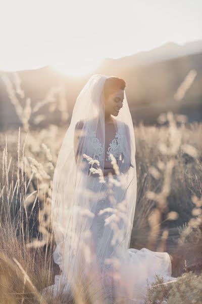 Fotografo di matrimoni Hans Rivadeneira (hansandroxes). Foto del 14 ottobre 2023