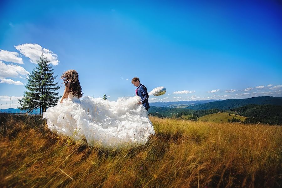 Fotografo di matrimoni Tudor Bolnavu (tudorbolnavu). Foto del 19 febbraio 2017