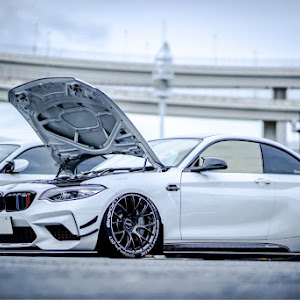 M2 クーペ