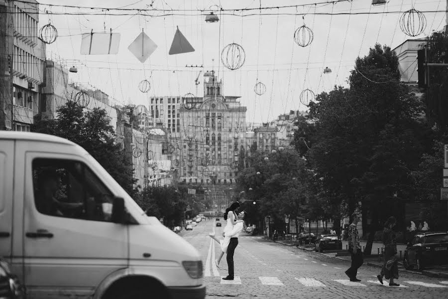 Fotograful de nuntă Aleksandr Nazar (nazaralex). Fotografia din 5 august 2022