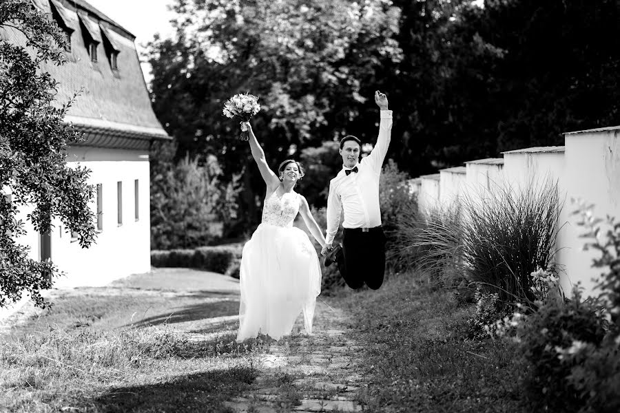 Wedding photographer Romana Spurná (romanix). Photo of 5 October 2023