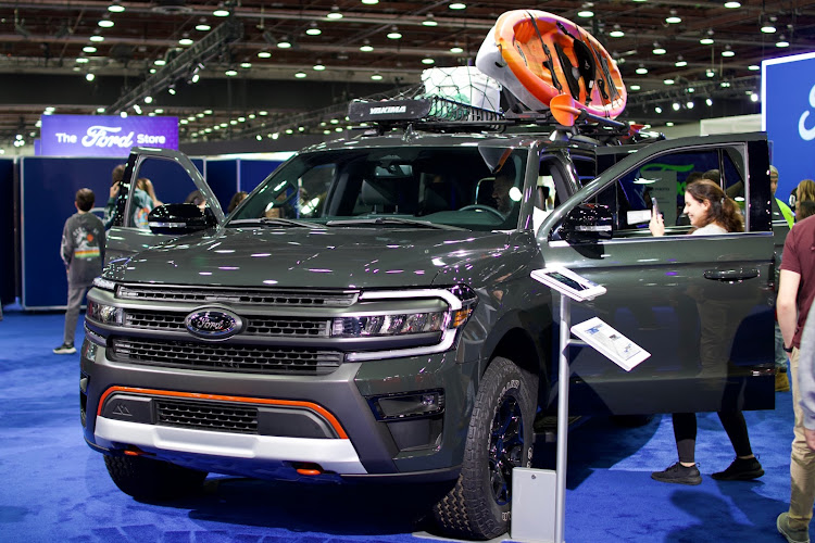 その他のアメ車・F150・ラプター・Bronco・マスタングに関するカスタム事例の投稿画像6枚目