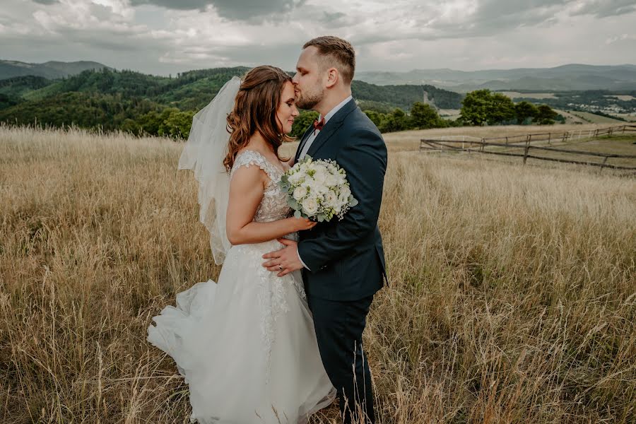 Photographe de mariage Suzan Umelecká (martinkovazuzana). Photo du 16 août 2023