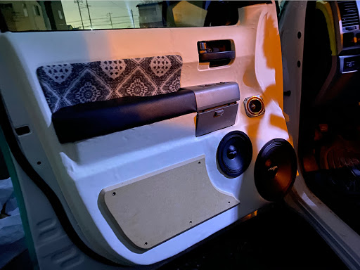 タンドラ のカーオーディオdiy 内向きオーディオ タンドラ好きと繋がりたい サブウーファー載せ替え 音圧上げたいに関するカスタム メンテナンスの投稿画像 車のカスタム情報はcartune