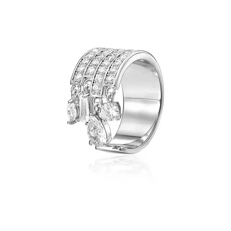 Zirconia Kristal Waterdruppel Geometrie Ringen voor Dames. Stijlvolle, glanzende sieraden, perfect als cadeau. Een schitterende accessoire.