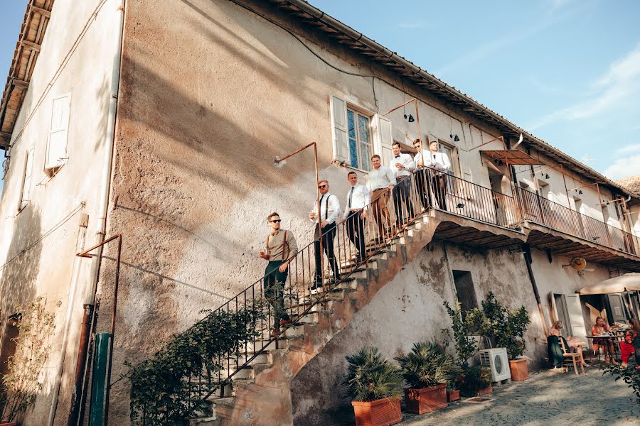 Fotografo di matrimoni Dmitry Agishev (romephotographer). Foto del 5 aprile 2020