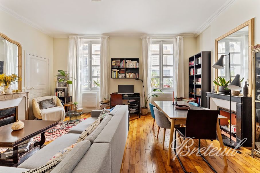 Vente appartement 3 pièces 70 m² à Paris 7ème (75007), 895 000 €