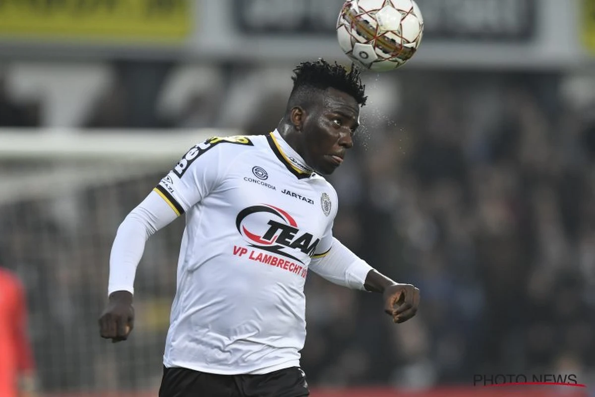 Fris, snel en dribbelvaardig: is debutant Yusuf Lawal (20) de aanvallende impuls die Lokeren nodig heeft?