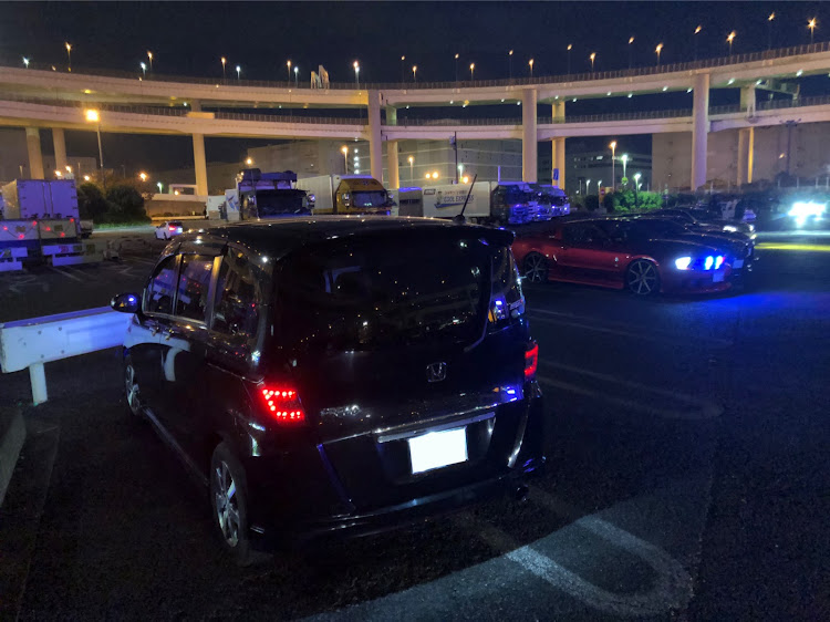 フリードのドライブ・大黒PA・フリード・旧車・スーパーカーに関するカスタム事例の投稿画像10枚目