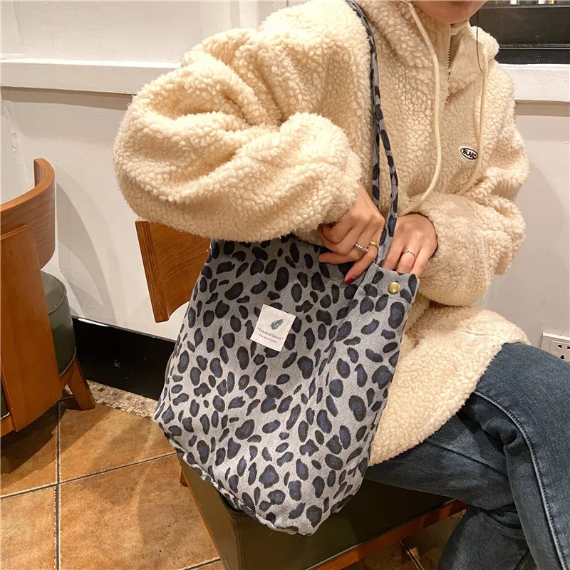 Title 6, Literarische Fashion Schultertasche, Studenten-...