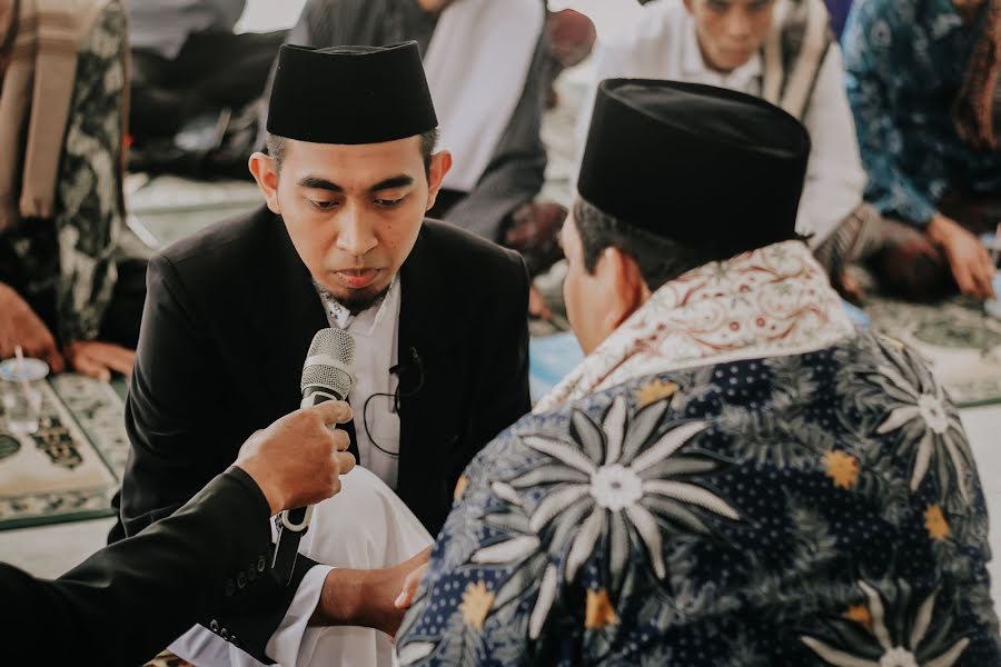 Wedding photographer Miftahul Ulum (andalusia2019). Photo of 21 June 2020