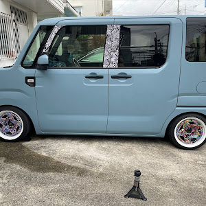 ウェイク LA700S
