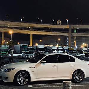 M5 E60