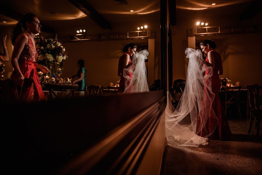 Fotógrafo de casamento Víctor Martí (victormarti). Foto de 26 de janeiro 2017