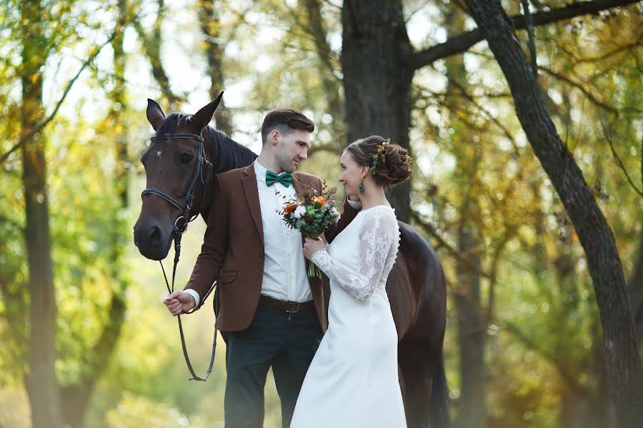 ช่างภาพงานแต่งงาน Grigoriy Zhilyaev (grin1) ภาพเมื่อ 21 พฤษภาคม 2016