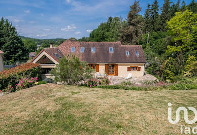 Maison avec terrasse 1