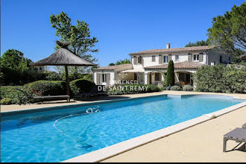 villa à Saint-Rémy-de-Provence (13)