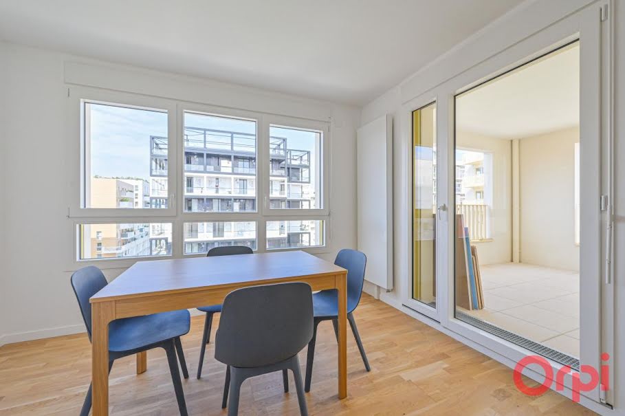 Location meublée appartement 3 pièces 64 m² à Asnieres-sur-seine (92600), 1 449 €