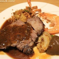 饗食天堂