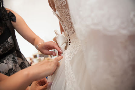 Fotógrafo de casamento Elena Cosma (elenacosma). Foto de 13 de fevereiro 2017