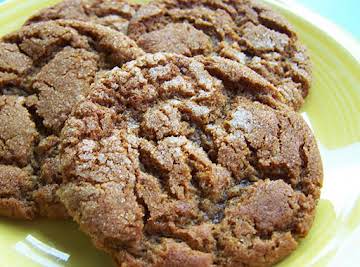 Molasses Crinkle Cookies