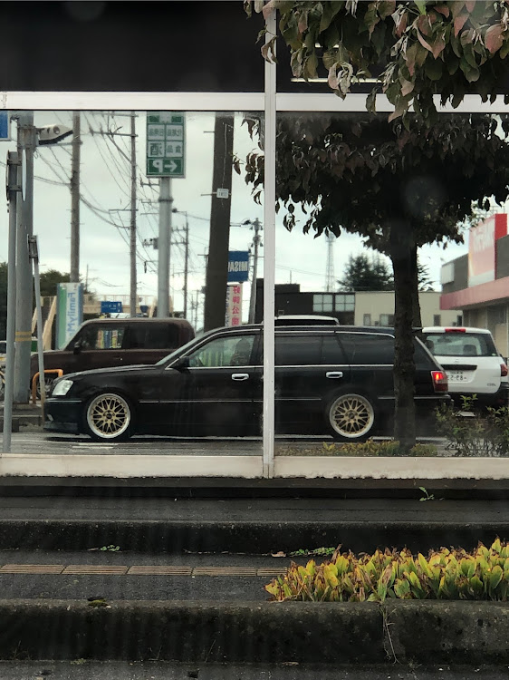 クラウンエステートの自己満足の世界・秋の気配・洗車に関するカスタム事例の投稿画像4枚目