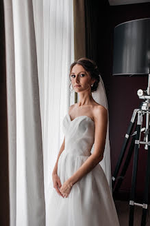 Wedding photographer Yulya Tomilina (juliatomilina). Photo of 5 January 2022