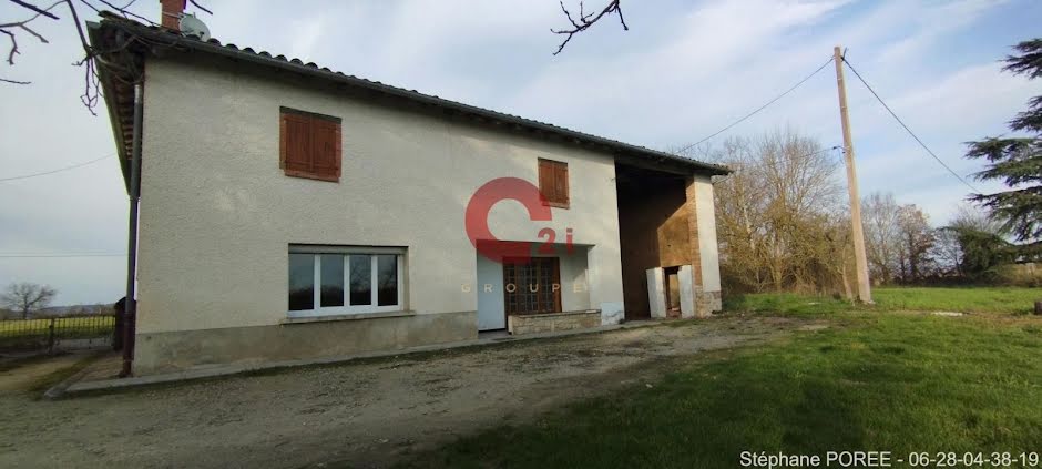 Vente ferme 3 pièces 106 m² à Nègrepelisse (82800), 184 000 €