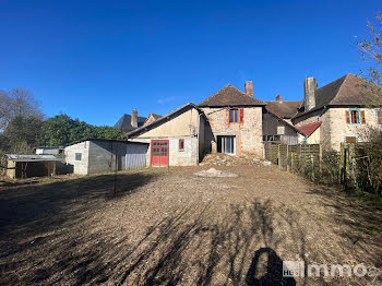 maison à Saint-Jean-Ligoure (87)